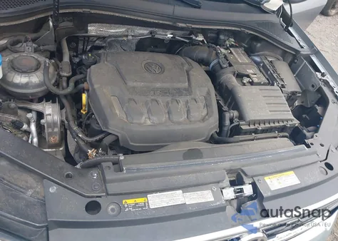 2020 Volkswagen Tiguan 2.0T Se/2.0T Se R-Line Black/2.0T Sel из США, поврежденный, VIN 3VV2B7AXXLM146710